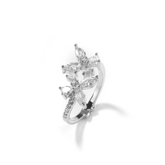 Elegant Floral Crystal Ring