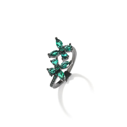 Elegant Floral Crystal Ring